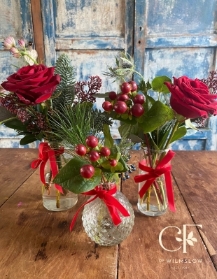 Seasonal Tablescape (Red)