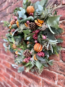 FESTIVE WREATH   Tutti Frutti